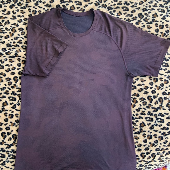 lululemon athletica Other - Lululemon Metal Vent Tech